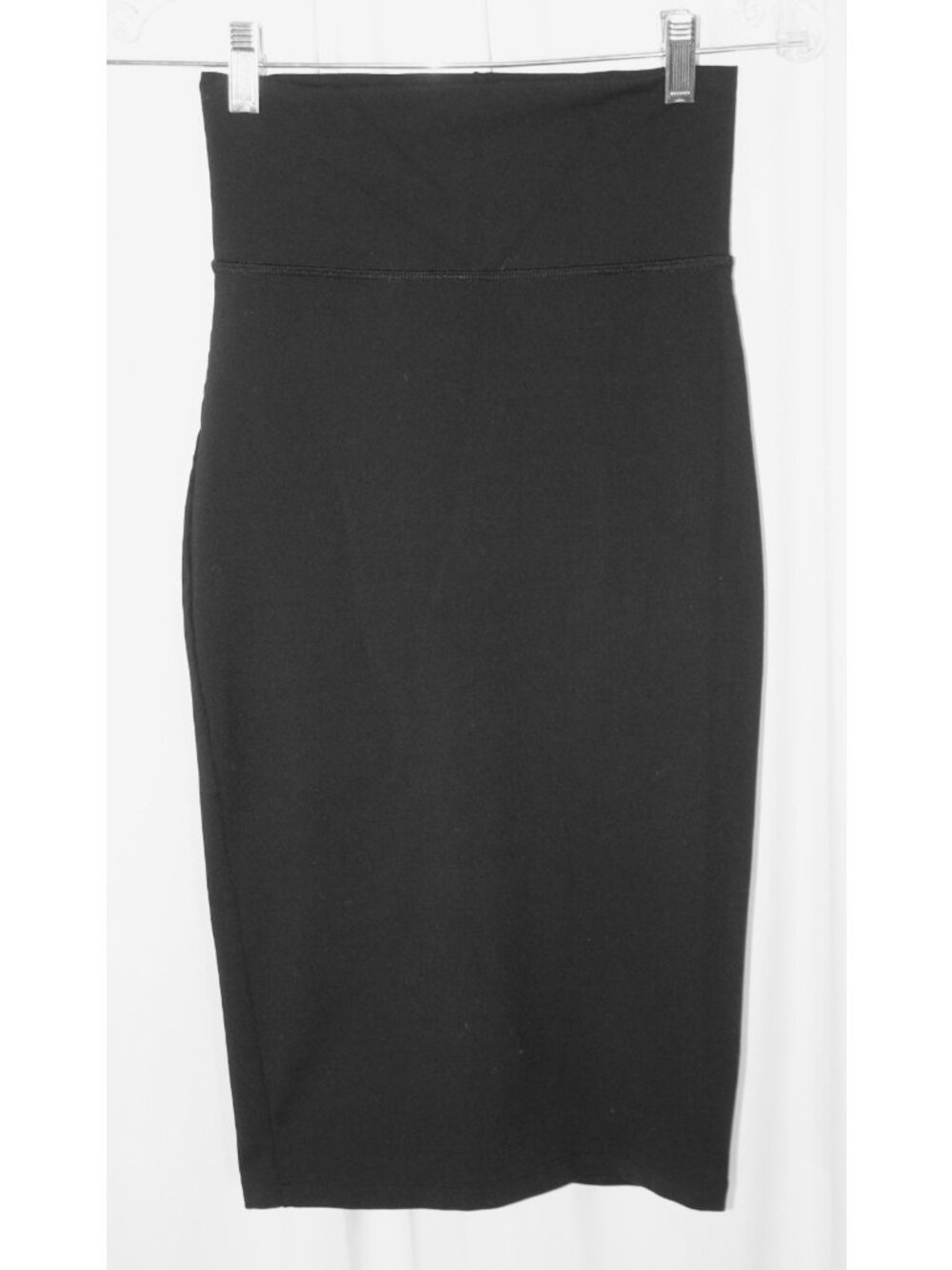 BEBE black stretch knit midi pencil skirt XS back slit high waist body con